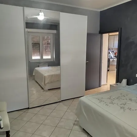 Oltremare Apartment *